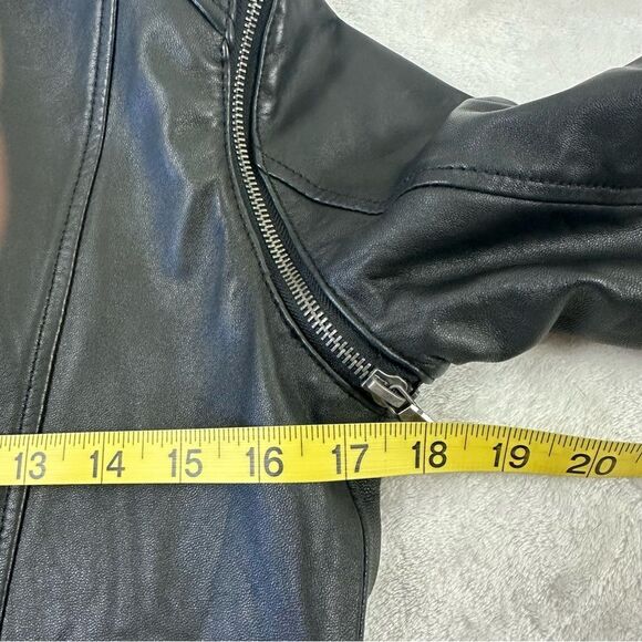 Cusp Size XS Convertible Moto Jacket Vest Quilted Black Leather Biker Edgy Alt - Picture 11 of 12